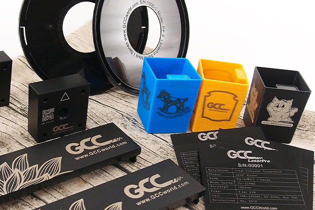 Различные материалы, подходящие для лазерной гравировки.