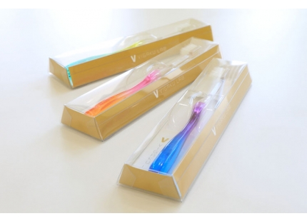 2-Personalizing the brand with the GCC LaserPro C180II Laser Engraving Machine 